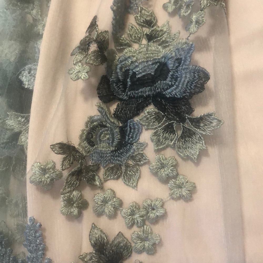 Prom dress - Picture 4 of 6